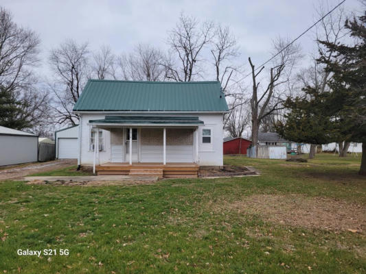 814 N MAIN ST, QUEEN CITY, MO 63561 - Image 1